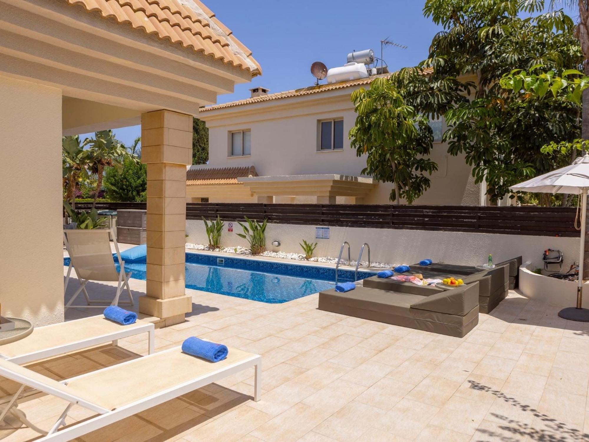 Villa Malama Paralimni Exterior photo