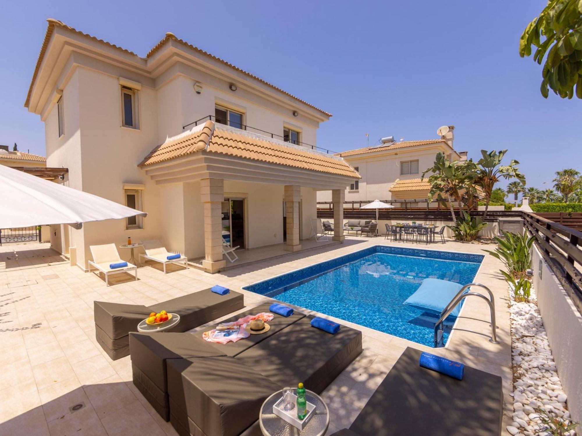 Villa Malama Paralimni Exterior photo